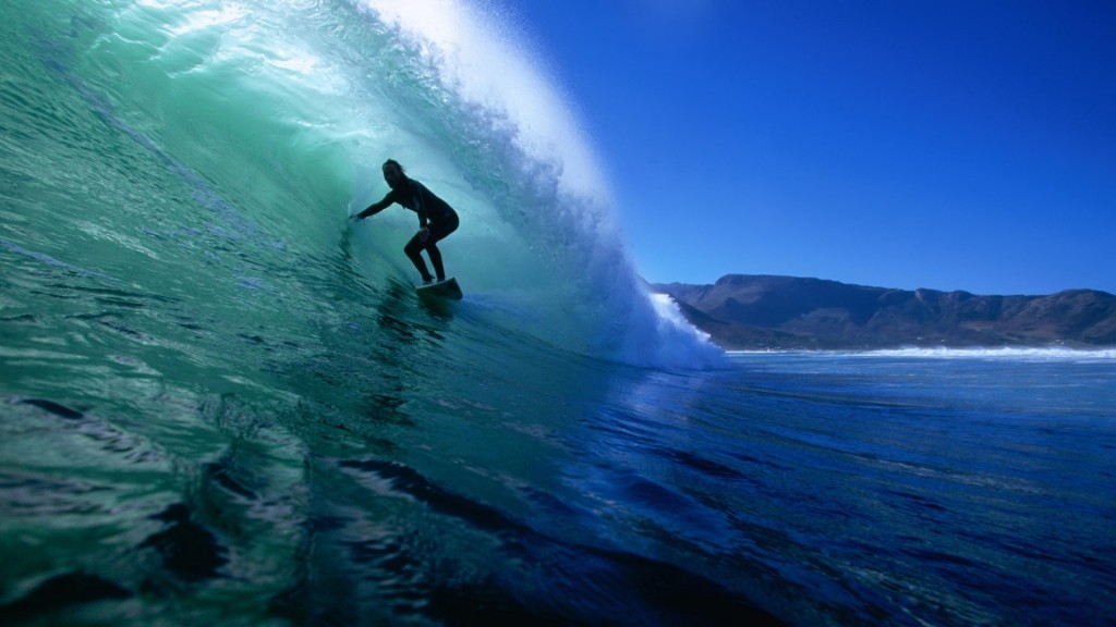 wave-surfing-big-waves